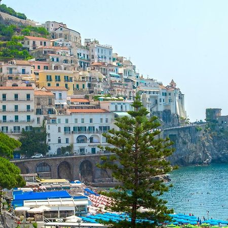Amalfi Moon Lägenhet Exteriör bild