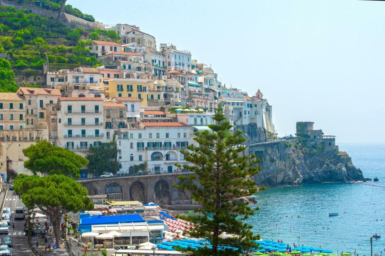 Amalfi Moon Lägenhet Exteriör bild