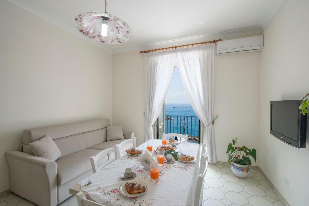 Amalfi Moon Lägenhet Exteriör bild